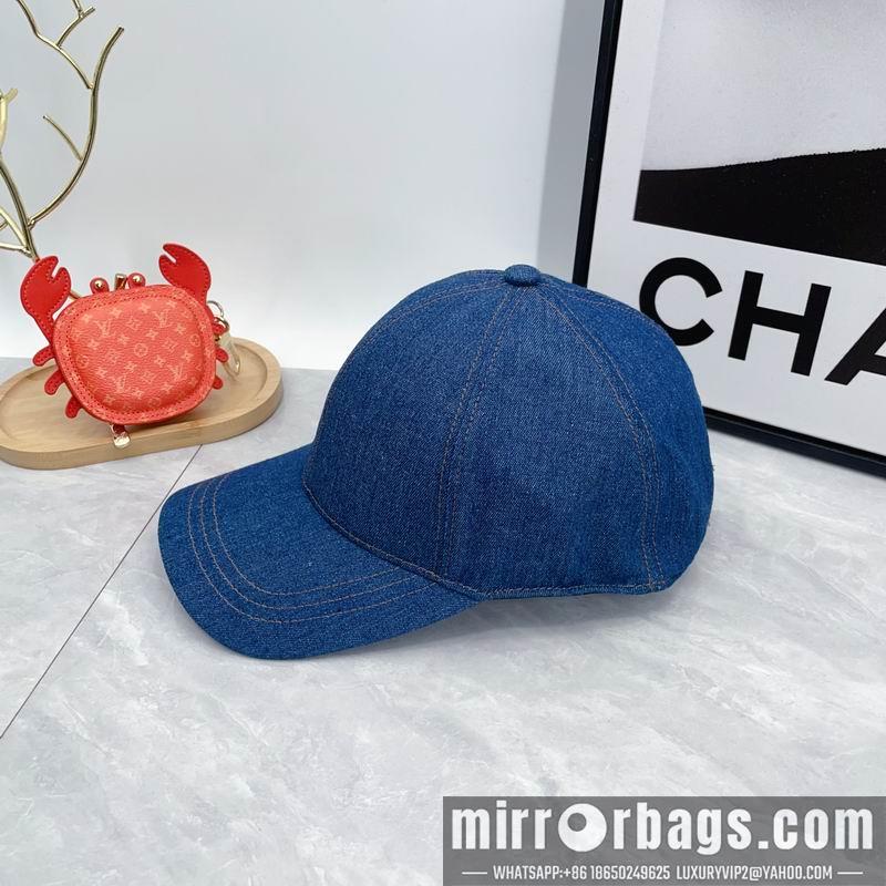 Replica Miumiu cap dx04