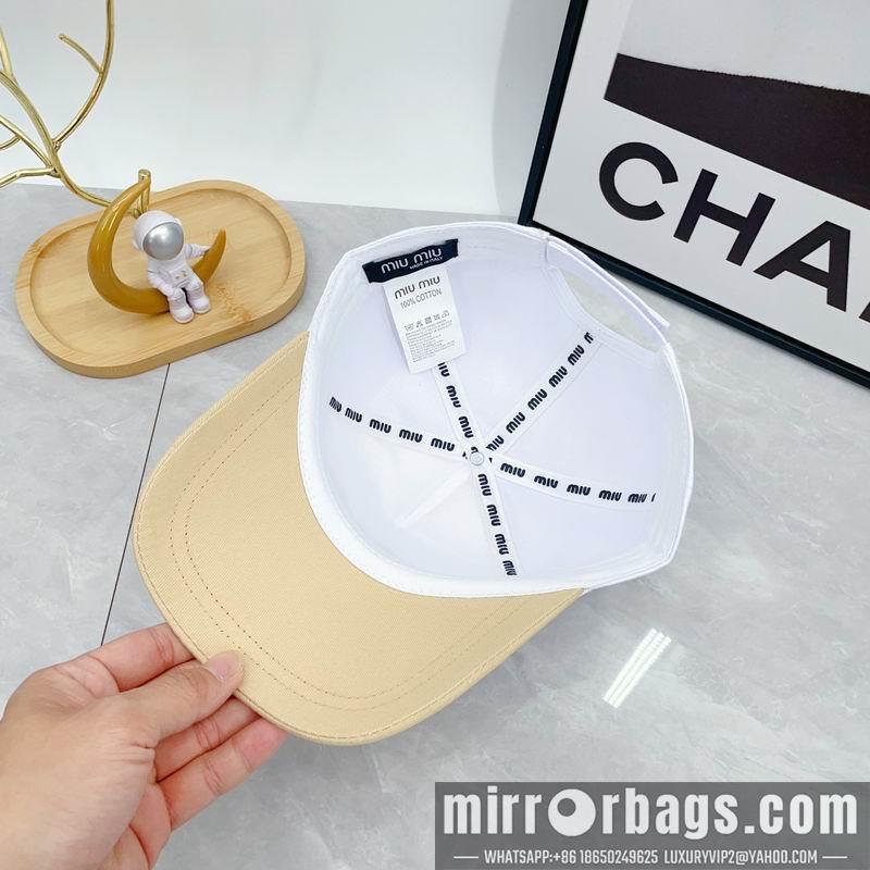 Replica Miumiu Cap dx33