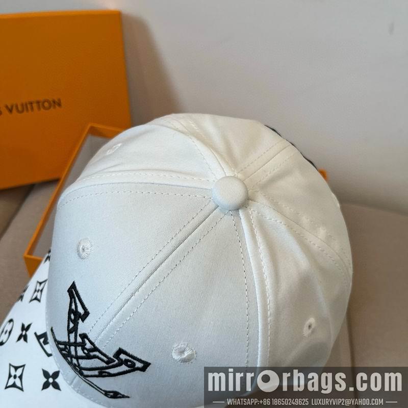 Replica LV cap dx38