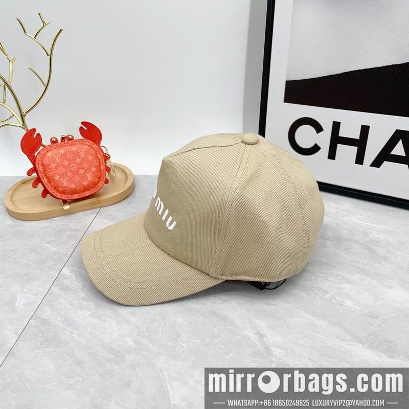Replica Miumiu cap dx03