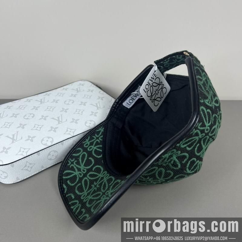 Replica Loewe Hat dx43