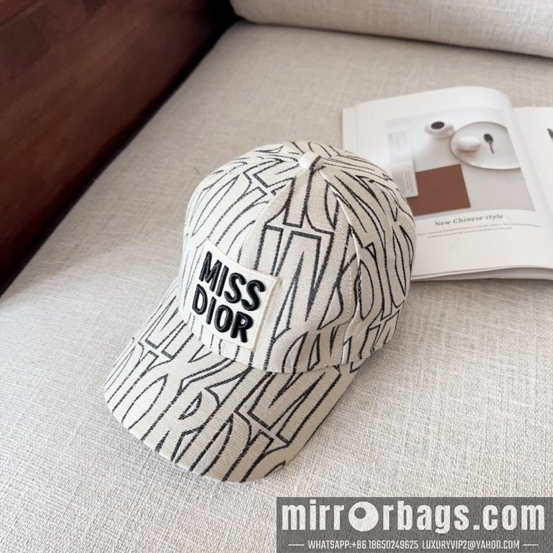 Replica Dior cap dx69