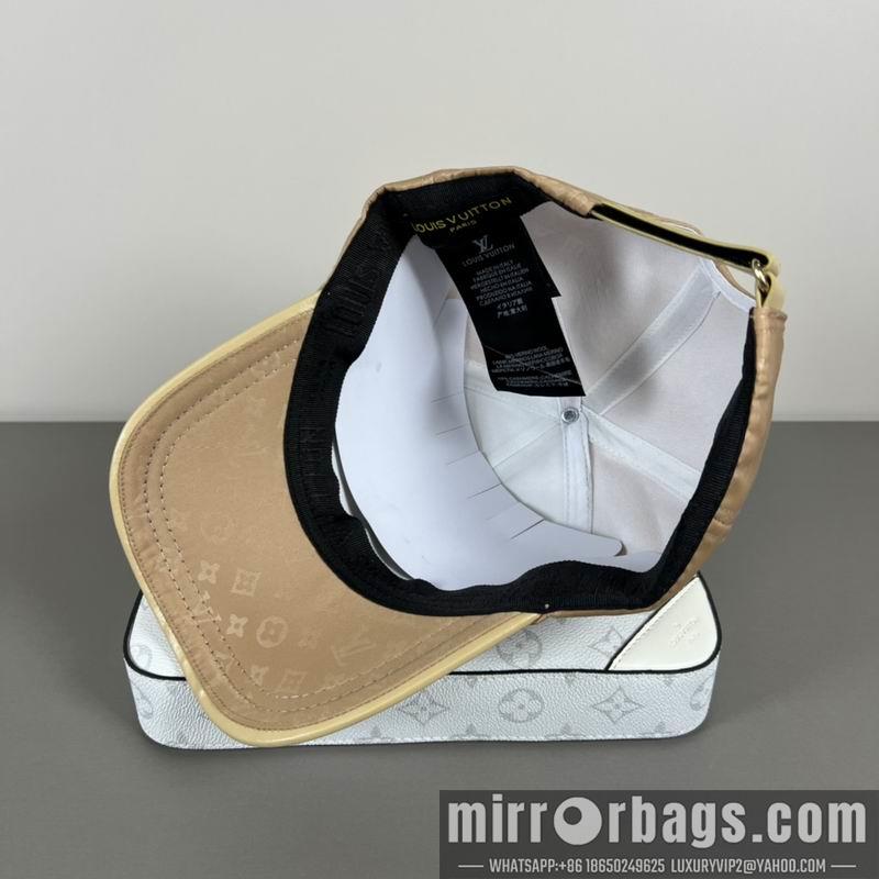Replica LV cap dx07