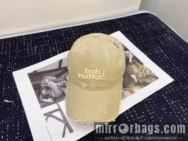 Replica LV cap dx109