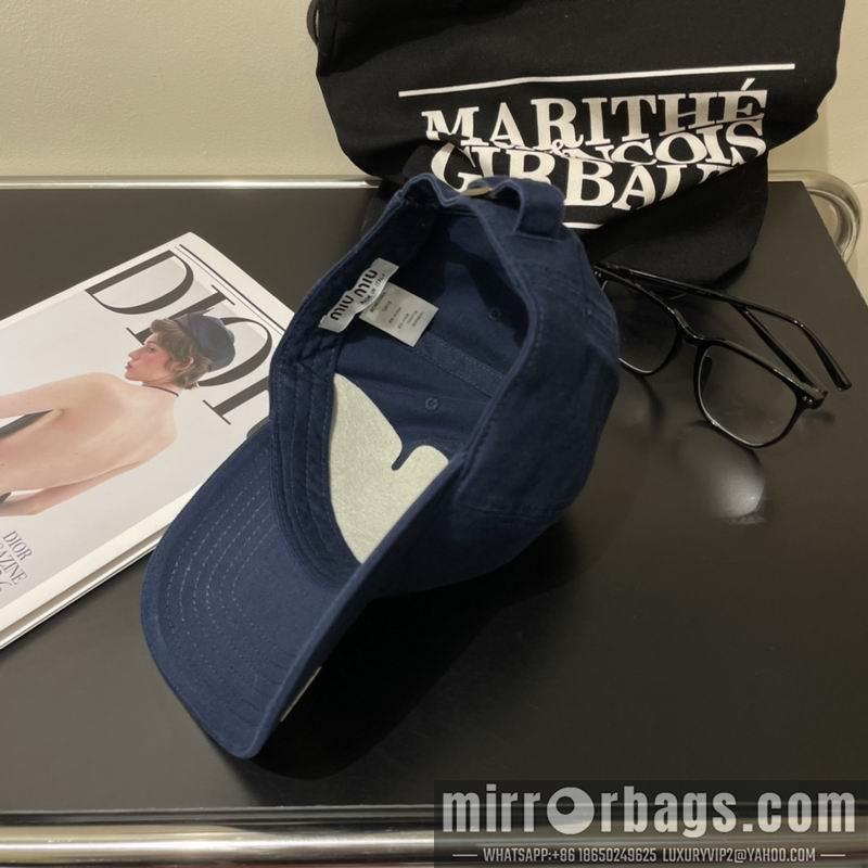 Replica Miumiu cap dx26
