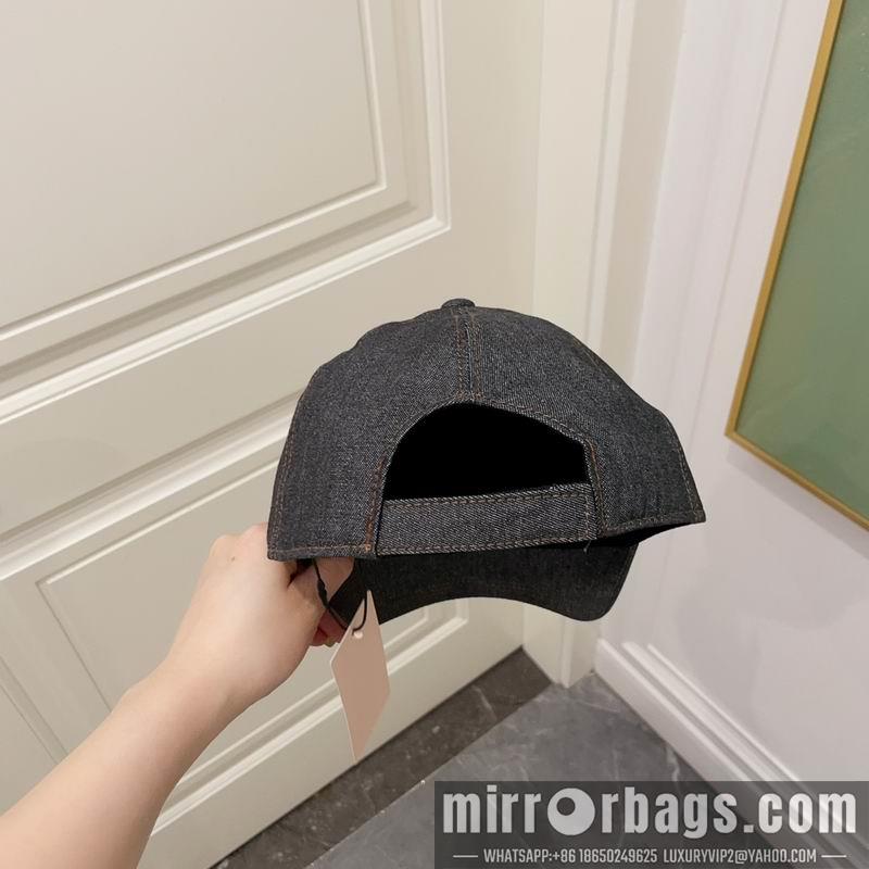 Replica Miumiu Hat dx36