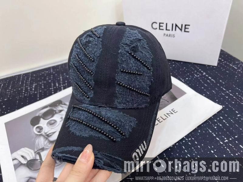 Replica Miumiu cap dx69
