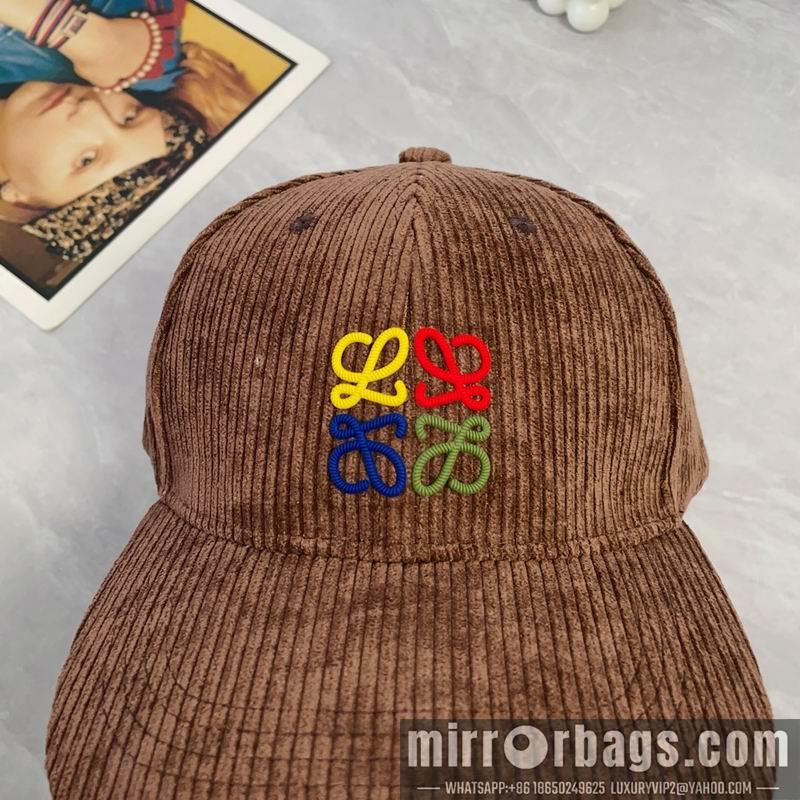 Replica Loewe cap dx15