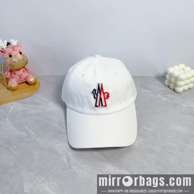 Replica Moncler cap dx07