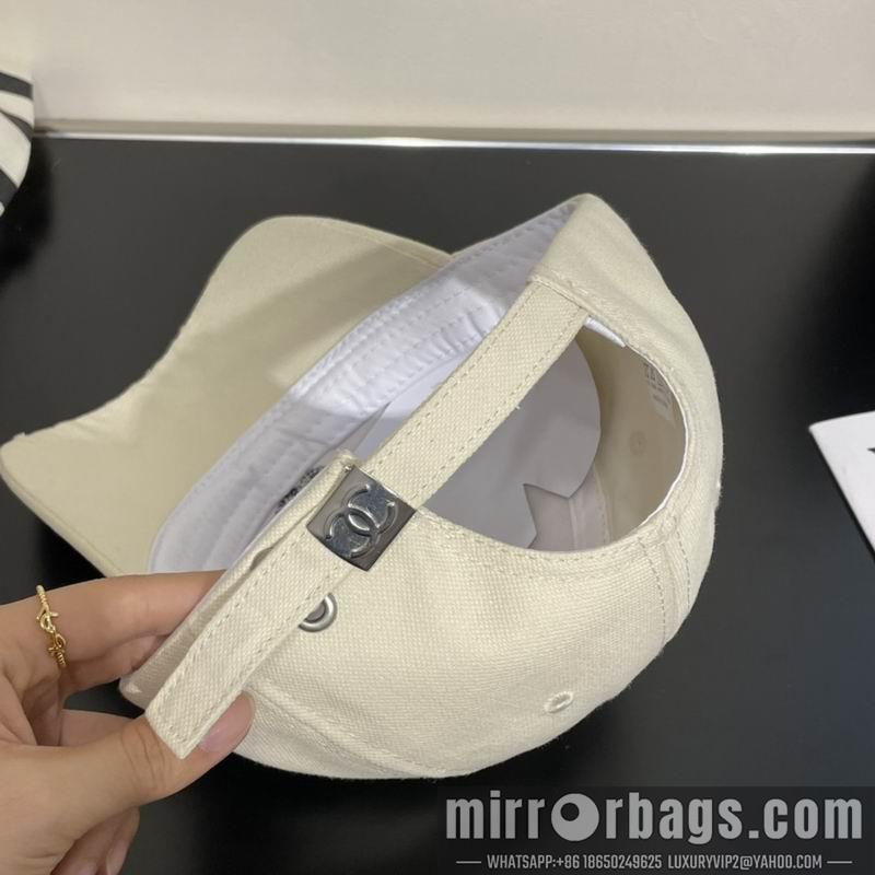 Replica Chanel cap dx23