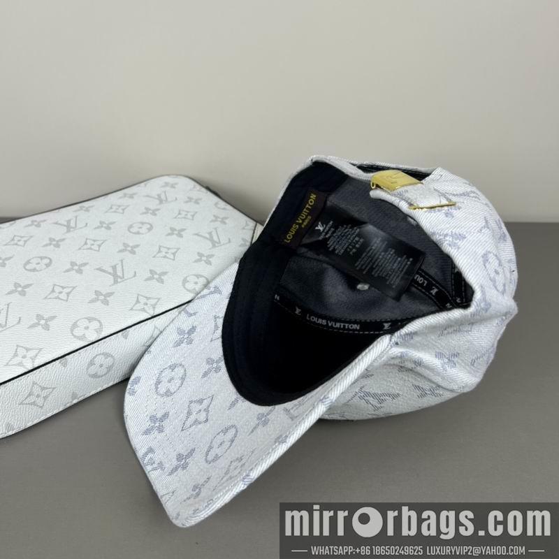 Replica LV cap dx61