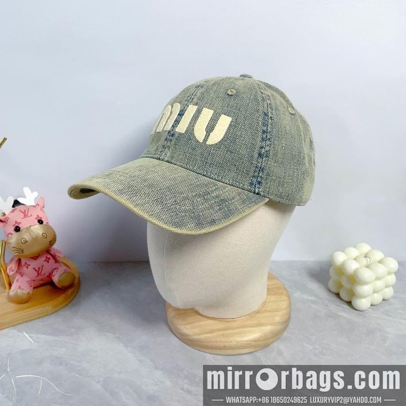 Replica Miumiu cap dx46