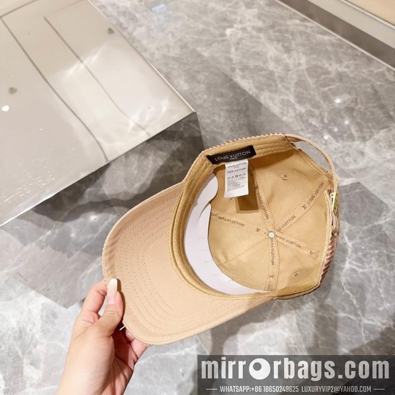 Replica LV Hat 072806