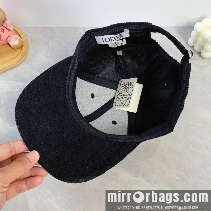 Replica Loewe cap dx15