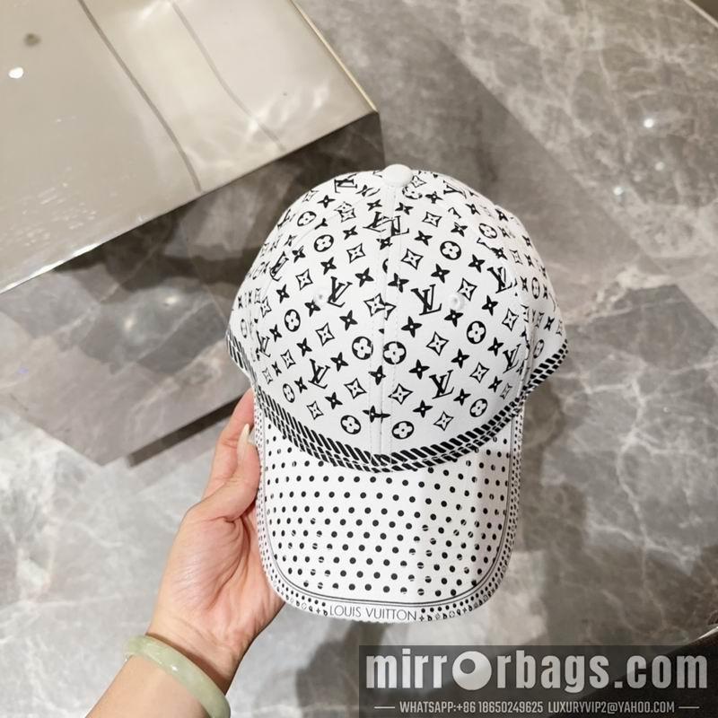 Replica LV Hat 072806