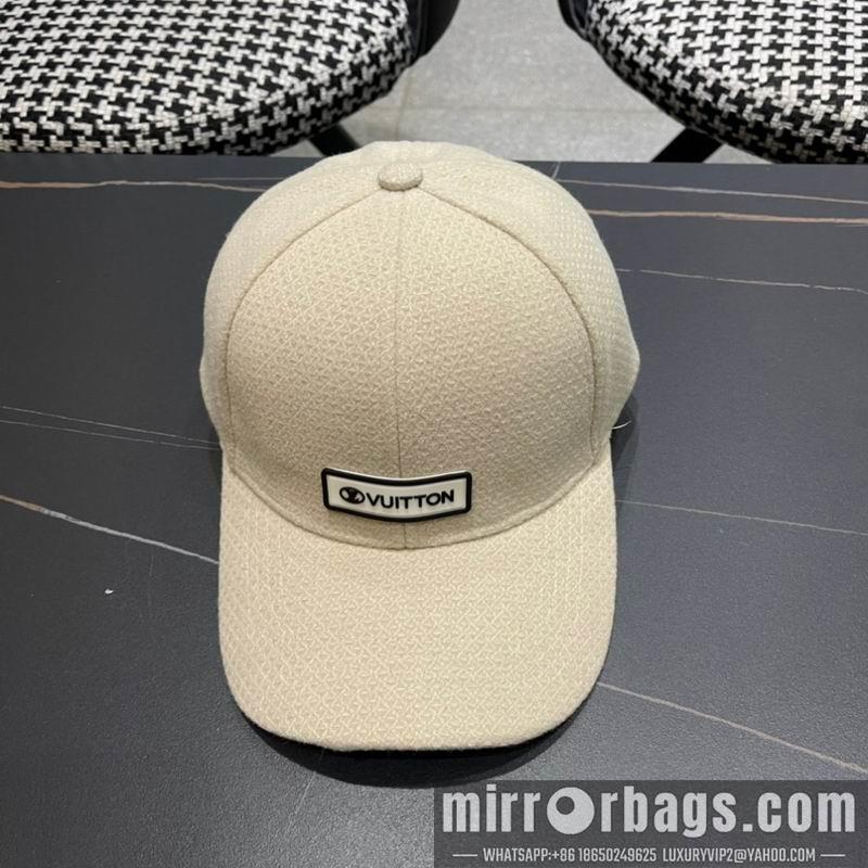 Replica LV cap 010701