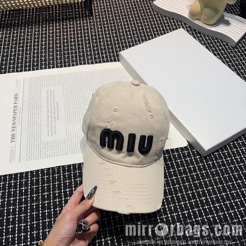 Replica Miumiu cap dx16