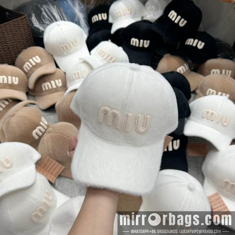 Replica Miumiu cap dx91
