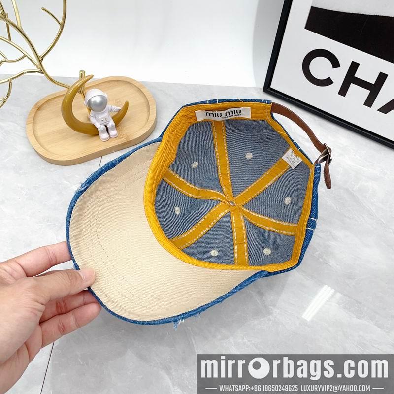 Replica Miumiu cap dx43