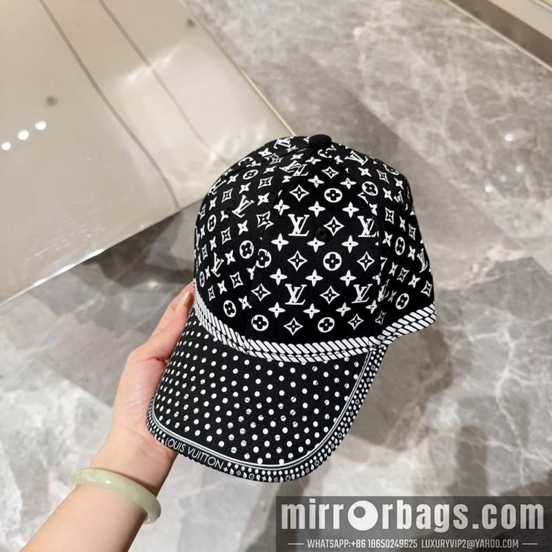 Replica LV Hat 072806
