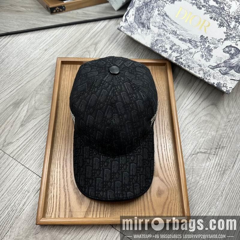 Replica Dior cap dx07