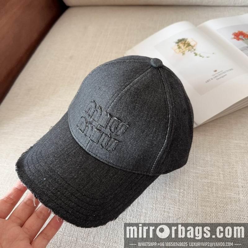 Replica Miumiu cap dx13