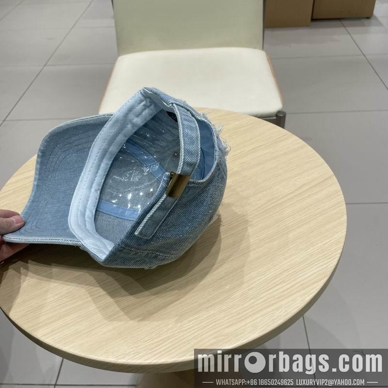 Replica Other Hat 041404