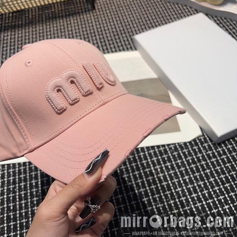 Replica Miumiu cap dx10