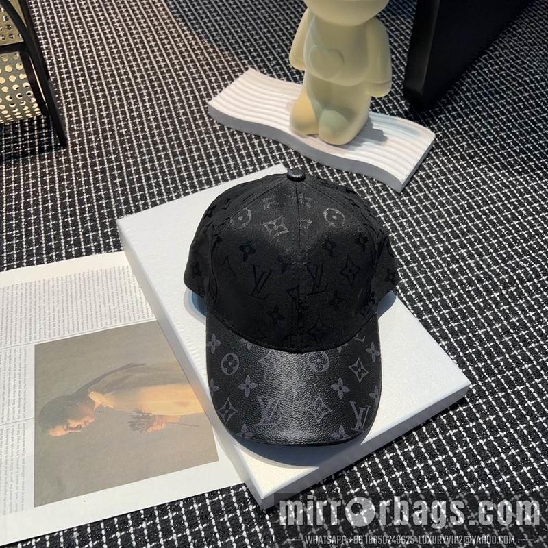 Replica LV cap 042603