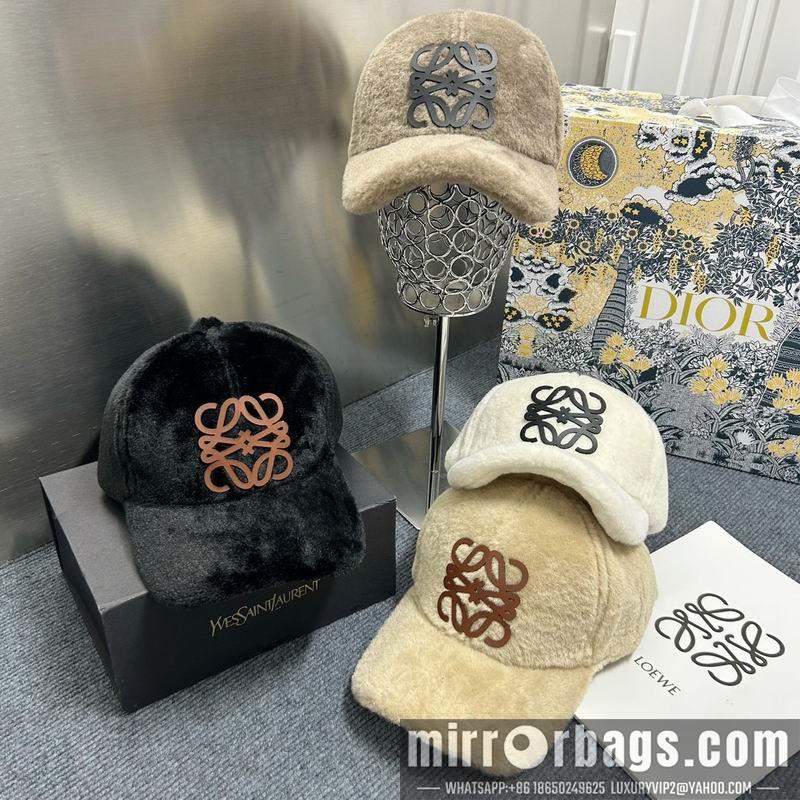 Replica Loewe cap dx32