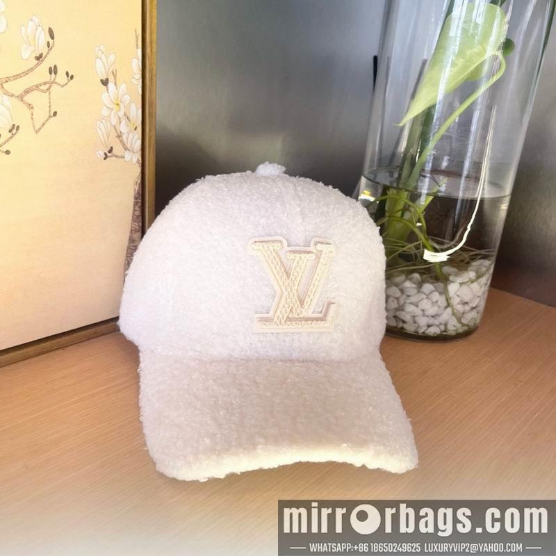Replica LV cap 010601