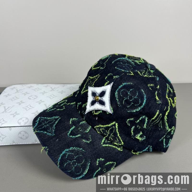 Replica LV cap dx24