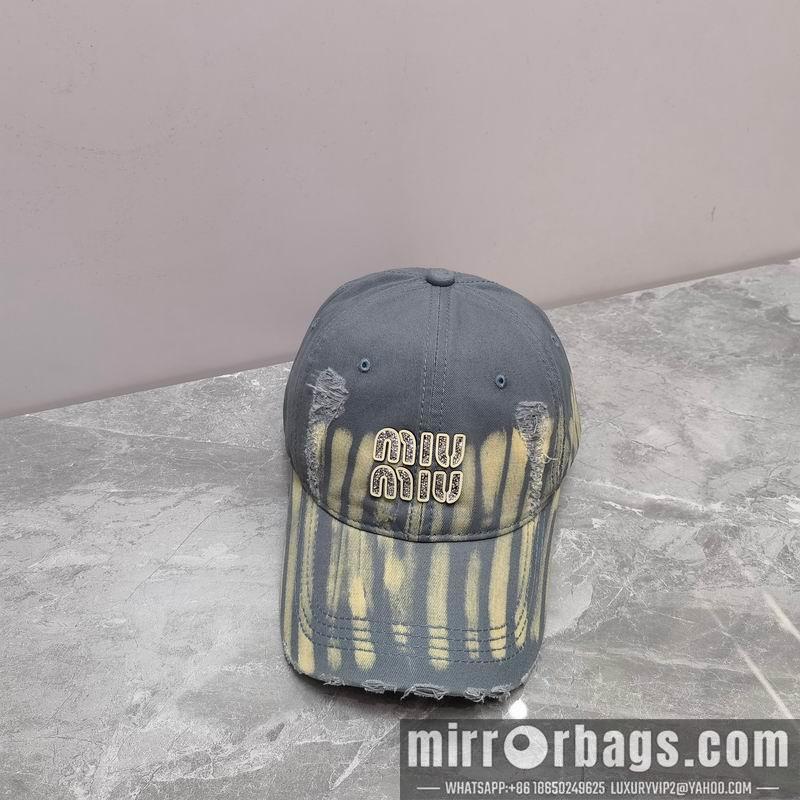 Replica Miumiu cap dx08