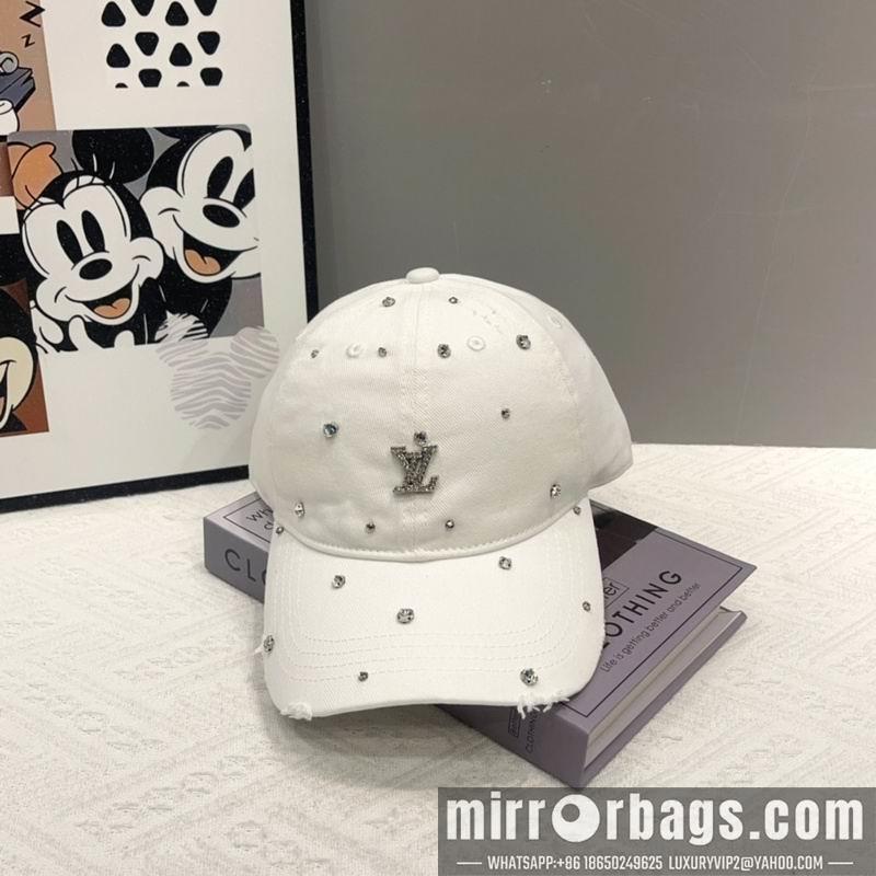 Replica LV cap hm04