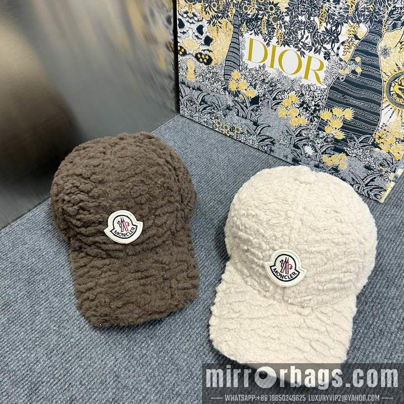Replica Moncler cap dx10