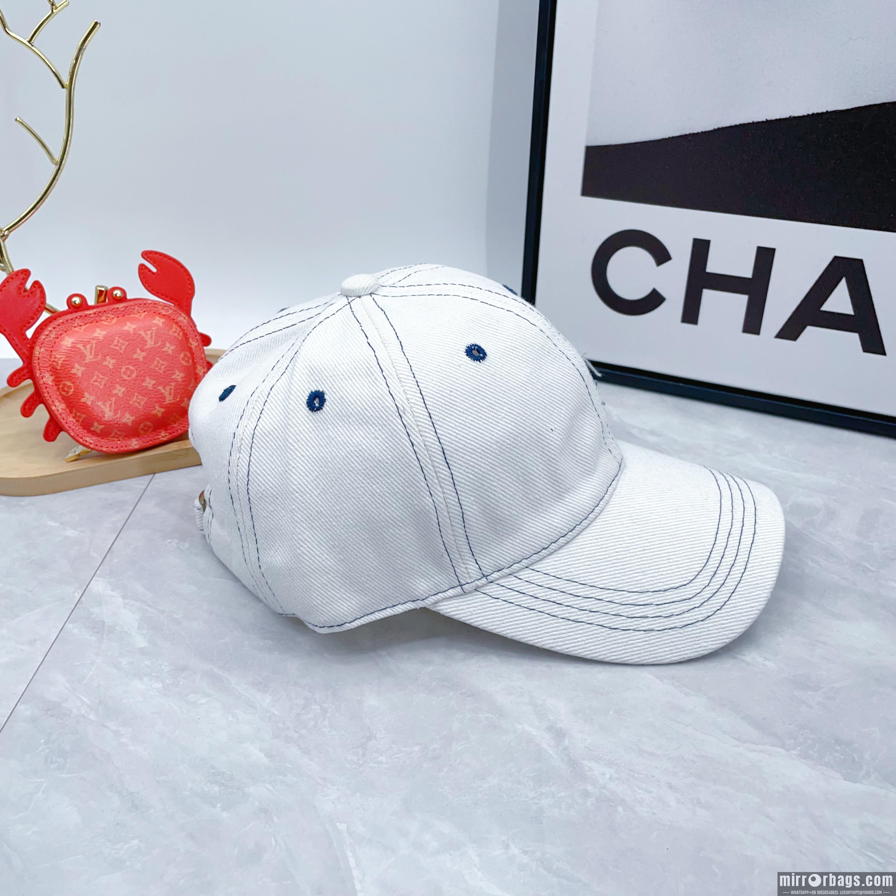 Replica Chanel cap dx01