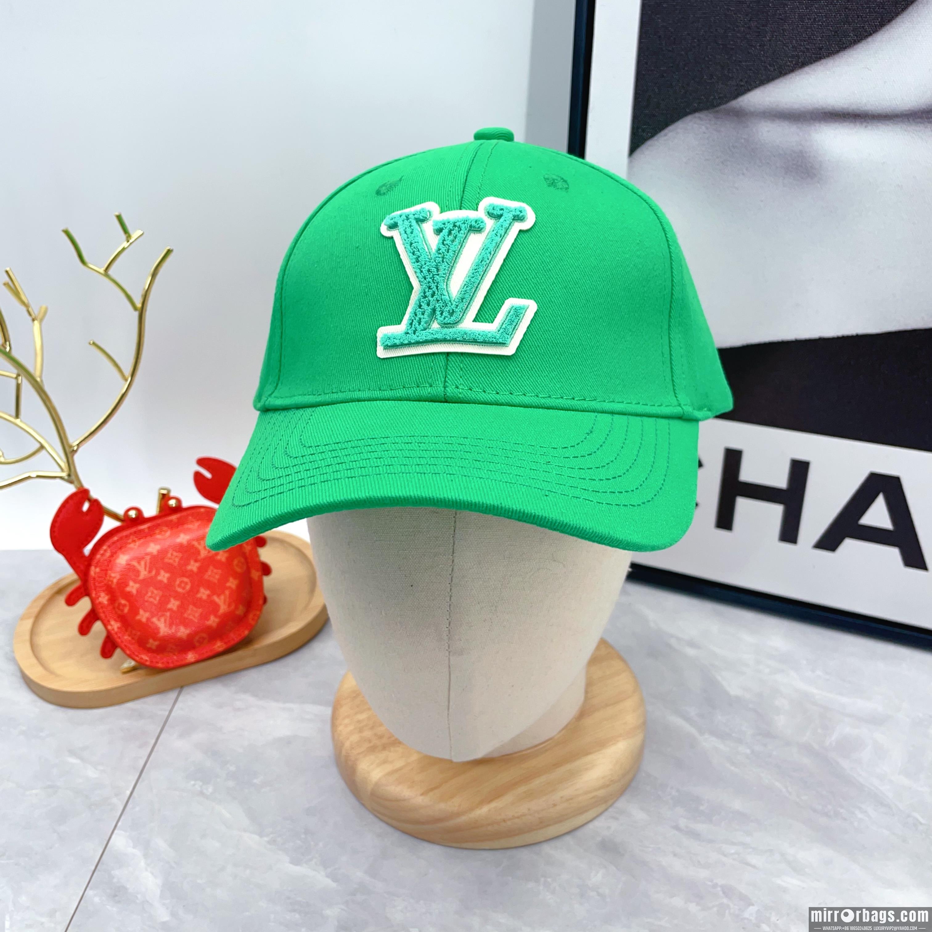 Replica LV Hat dx04