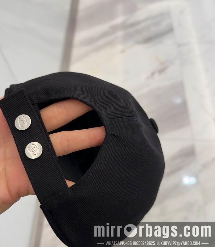 Replica Chanel cap dx40