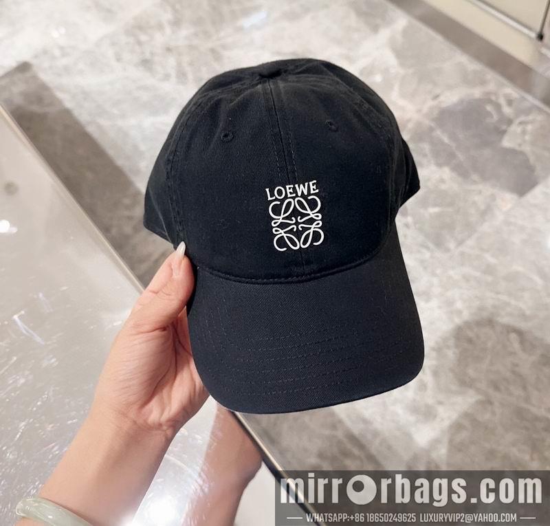 Replica Loewe cap dx56