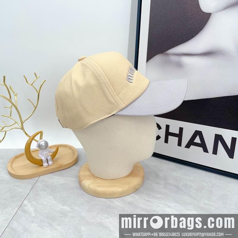Replica Miumiu Cap dx33