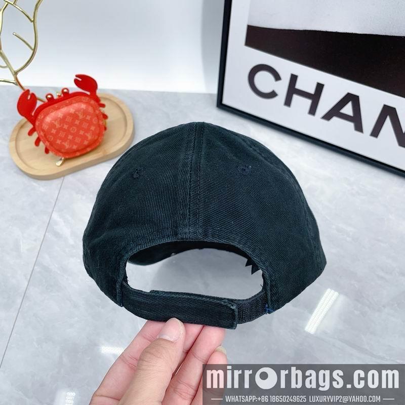 Replica Balenciaga cap dx120