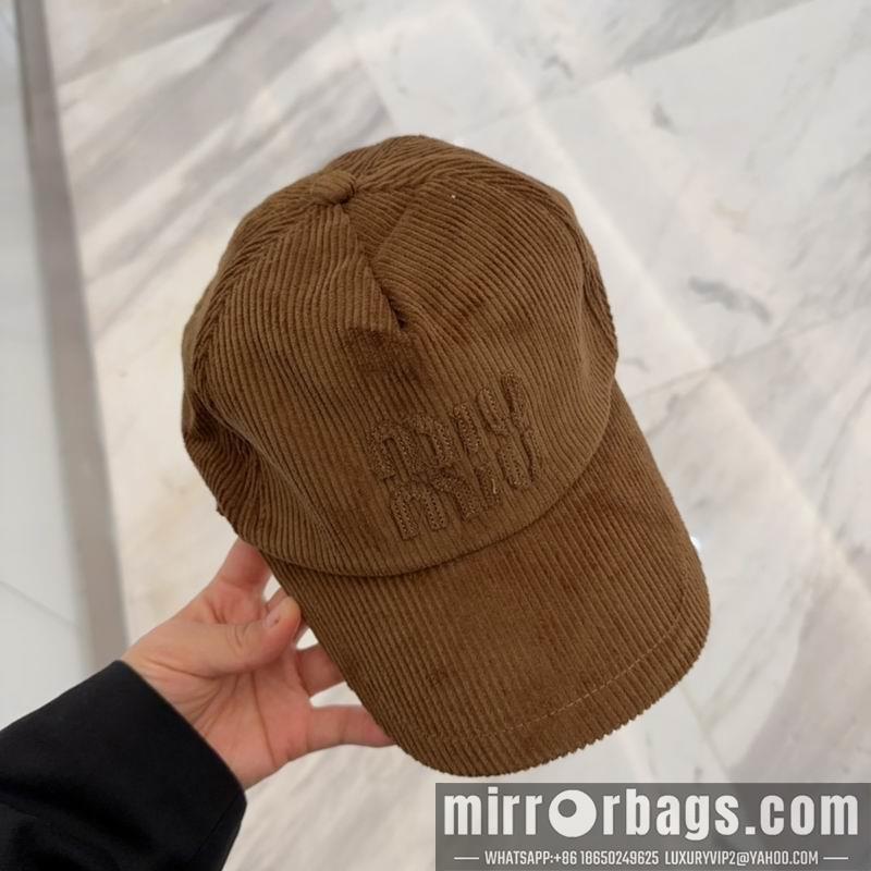 Replica Miumiu Cap dx37