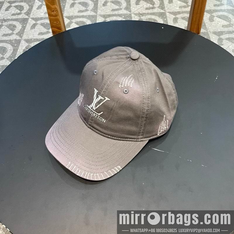 Replica LV cap 020802