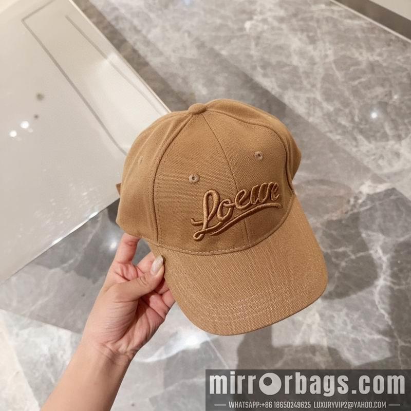 Replica Loewe cap dx44