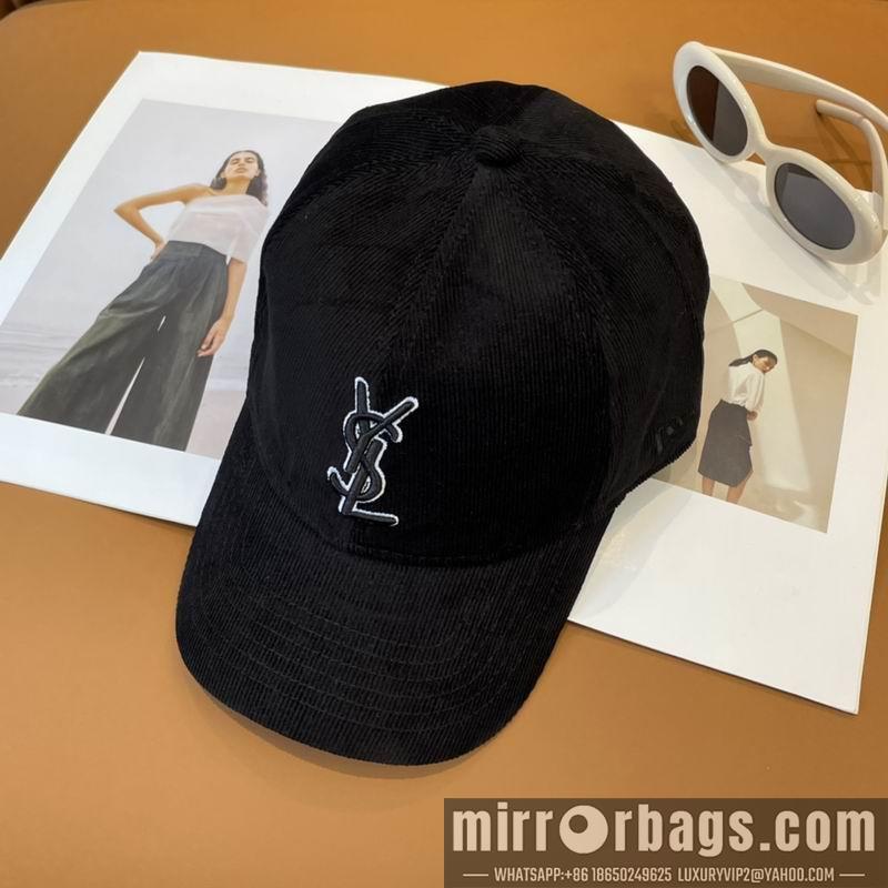 Replica YSL cap dx26
