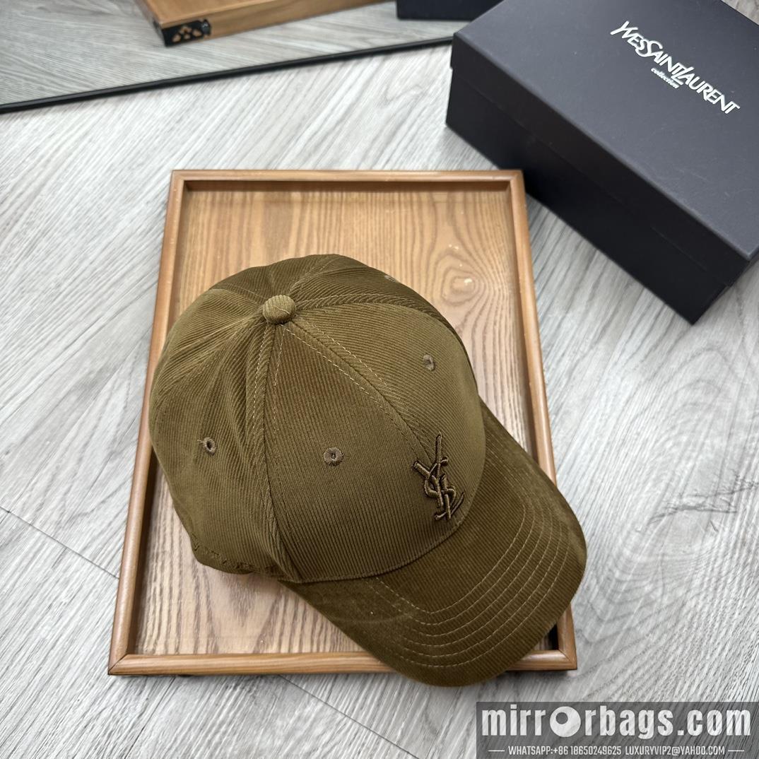 Replica YSL cap 080201