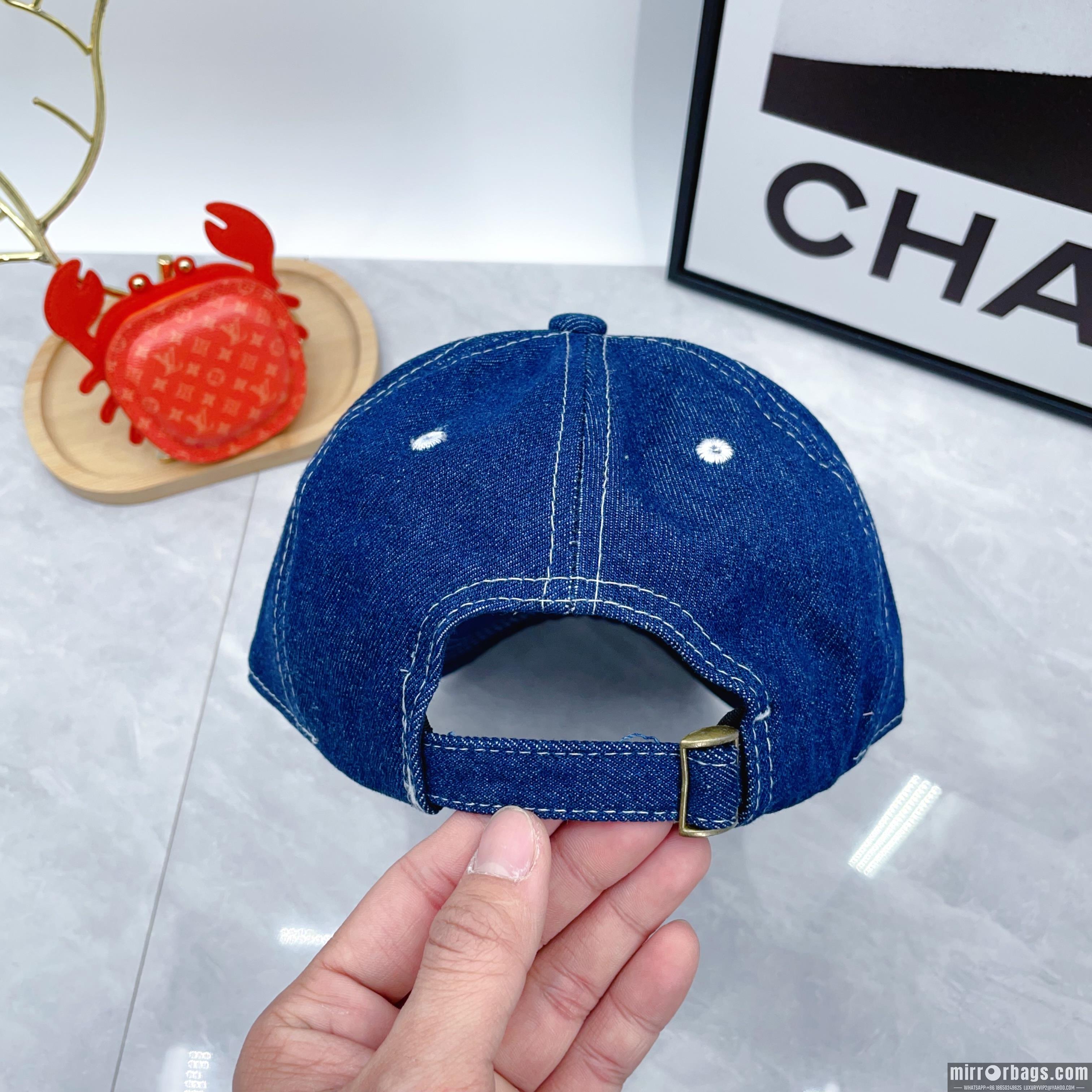 Replica Chanel cap dx01
