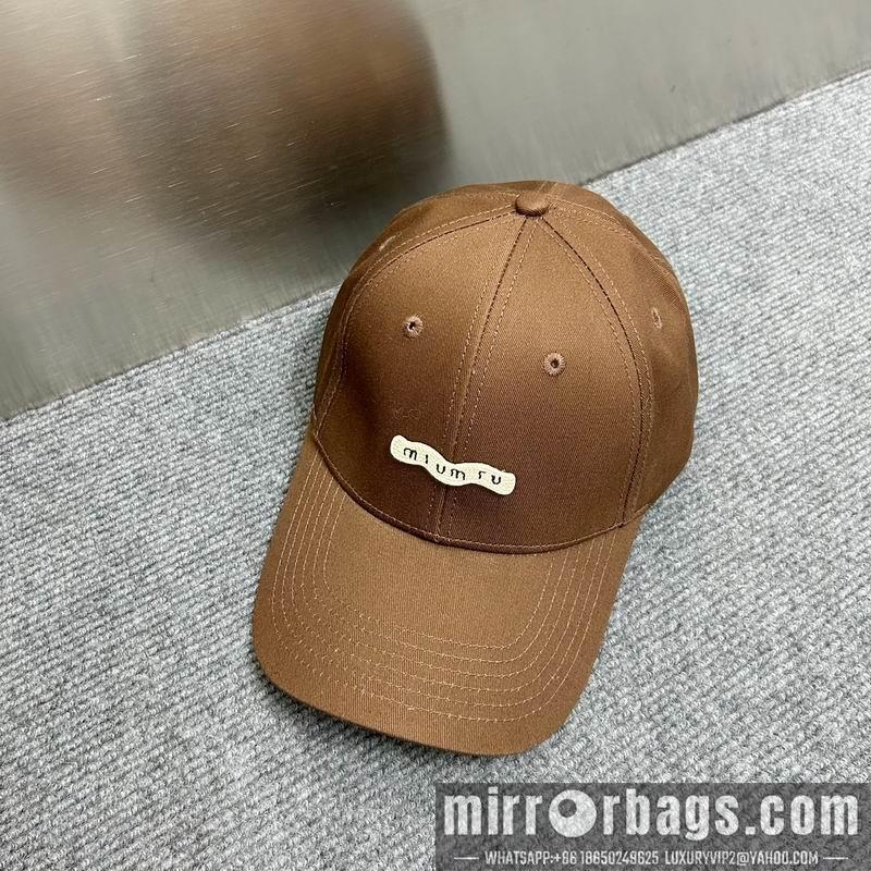 Replica Miumiu cap dx76