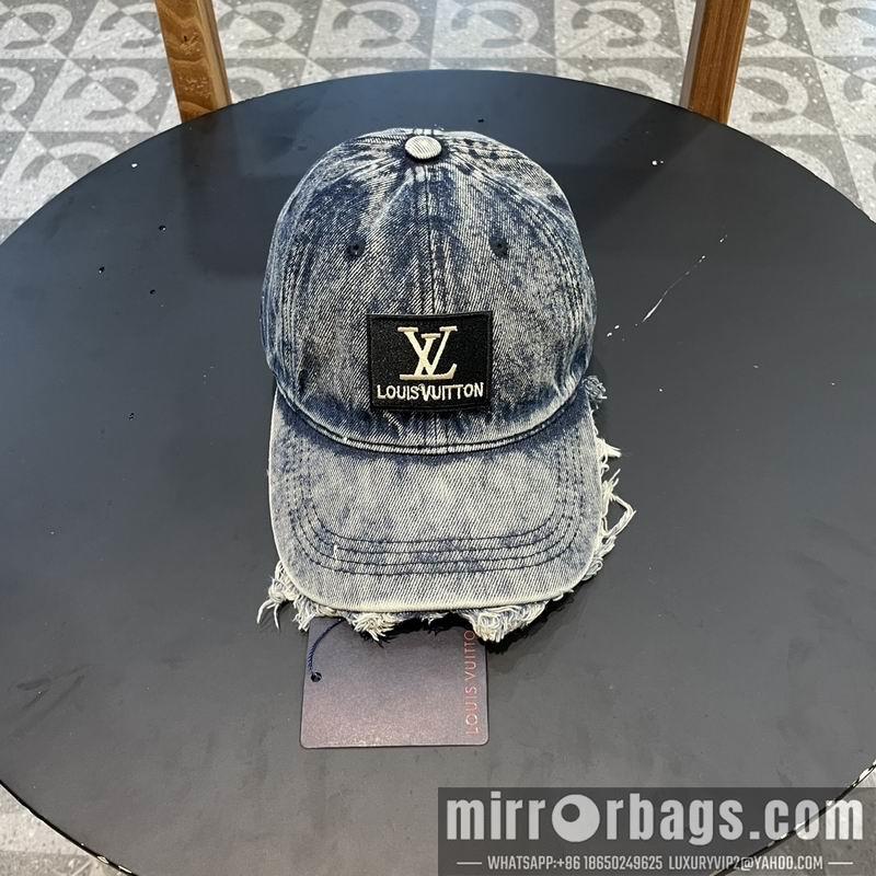 Replica LV cap 042811