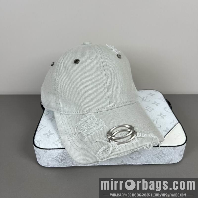 Replica Balenciaga cap dx40